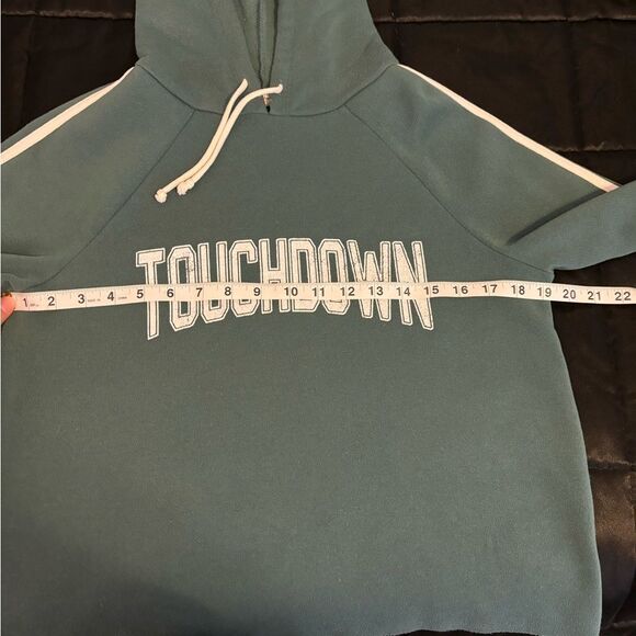 Grayson Threads Women’s Green Touchdown Cropped Pullover Hoodie Size Medium - Picture 7 of 7